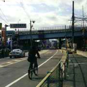 広島の国道の自転車レーン