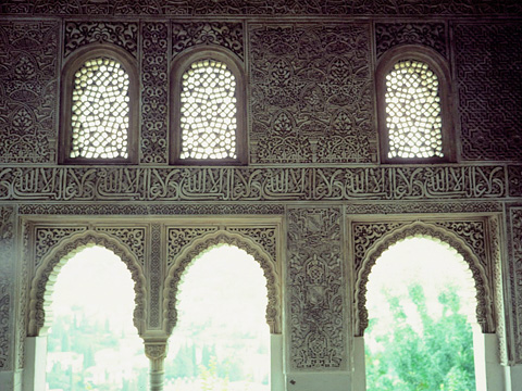 メスアール宮殿祈祷室のスタッコ装飾