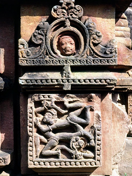 ムクテーシュワル寺院の彫刻