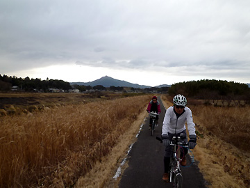 恋瀬川自転車道と筑波山