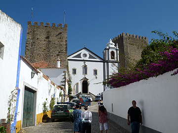 教会とお城の塔