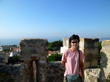 お城の上のサリーナ
