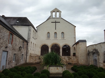 サン・レミ修道院の教会