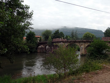 エブロ川に架かる石橋