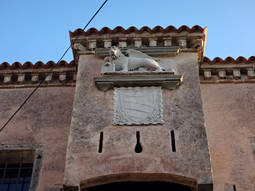 ヴェネツィアのシンボルのライオン