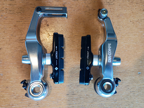 コンパクトVブレーキ　DIA-COMPE BA85EX