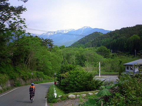 福島宿付近から見た木曽駒ヶ岳／2005年