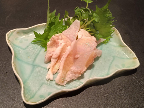 カワハギの霜皮造り