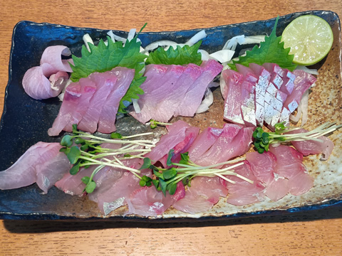 カンパチの刺身