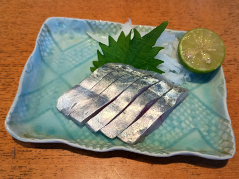 イトヒキアジの刺身