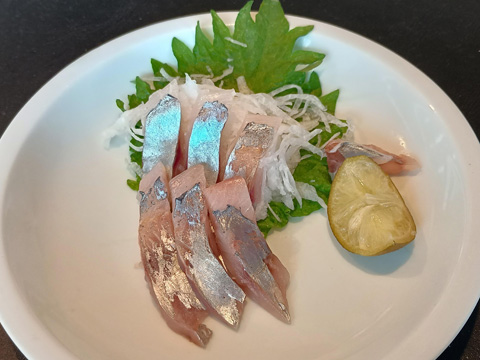 カイワリの刺身