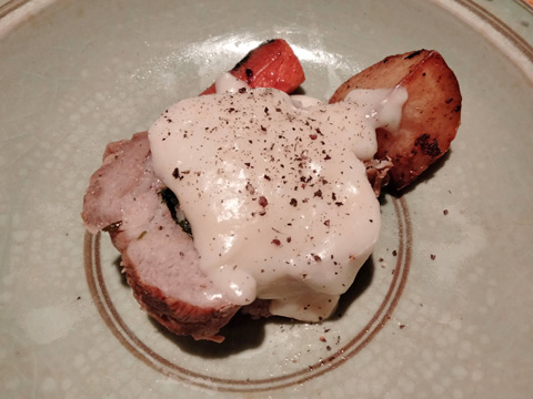 ポルケッタのクリームソース掛け