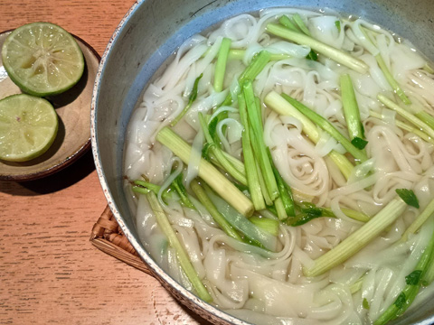 芹の煮込みうどん