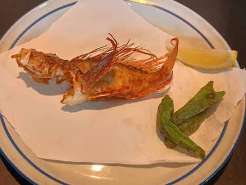 ミノカサゴの姿揚げ