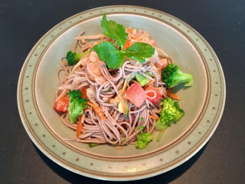 蕎麦サラダ