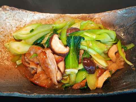 豚バラ肉と青梗菜の炒め物