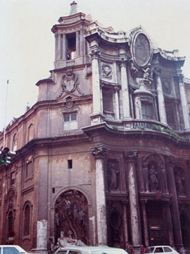 サン・カルロ・アッレ・クワトロ・フォンタネ聖堂