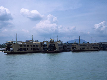 ペナン島へのフェリー