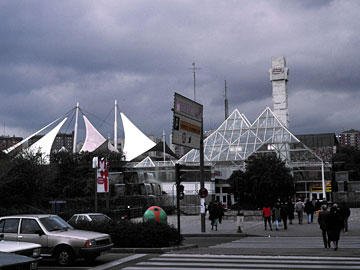 バリオ・デ・ピラールのショッピングモール