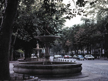 プラドー通りとムリリョ広場入口