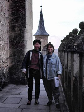 とんがり帽子の塔