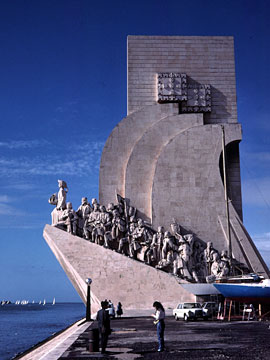 発見のモニュメント