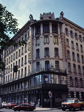 メダイヨンハウス