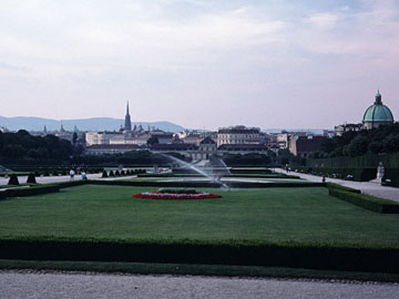 ベルヴェデーレ宮殿の庭園