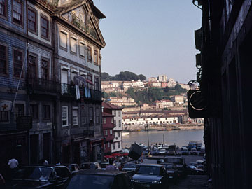 ドゥロ川が見えた