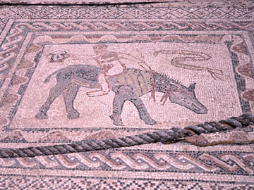 馬に乗る男のモザイク