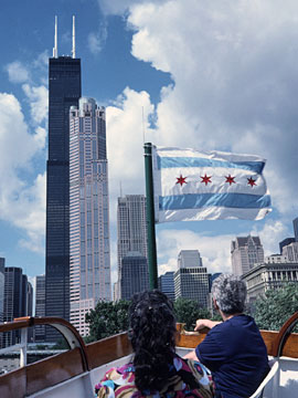 クルーズ船と超高層