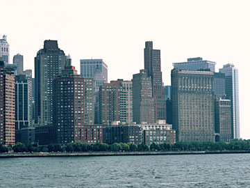 ロウアー・マンハッタンの超高層ビル群