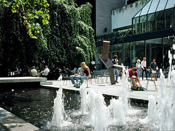 MoMAの彫刻庭園