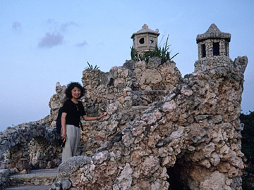 日本庭園のユミちゃん