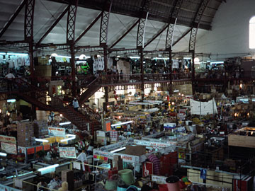 市場の内部