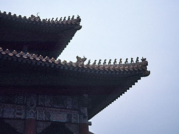 鴟吻と神獣、仙人