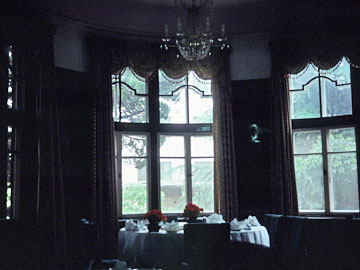 レストランの内部