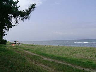 三津屋の浜辺