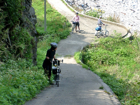 経ヶ岬のハイキング・コース入口