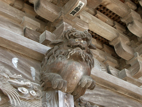善寳寺の獅子