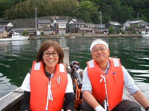 渡しにご機嫌のデラリンとケロガメ