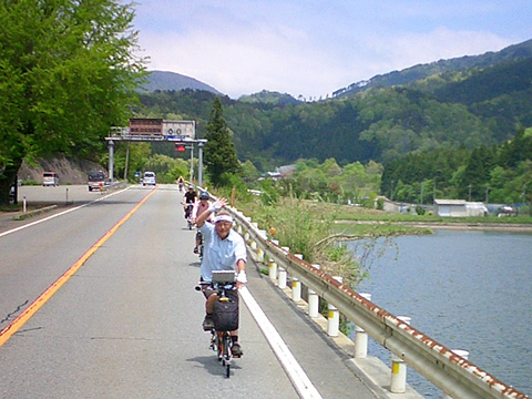 野坂御番所跡付近の国道