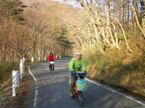 笹谷峠へ向かう