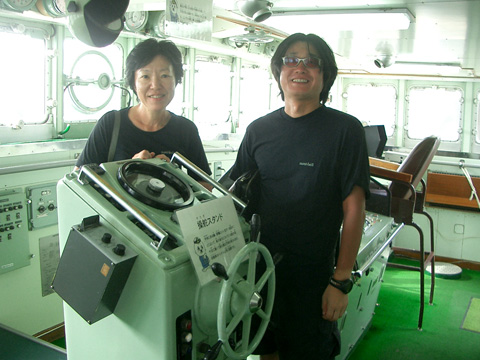 『れぶん』の操舵室