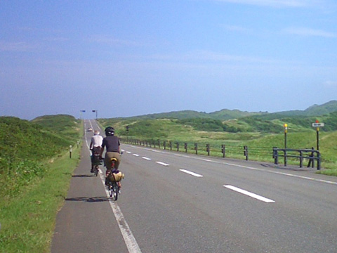 オロロンラインを行く