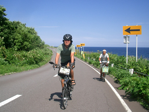 海岸道を行く