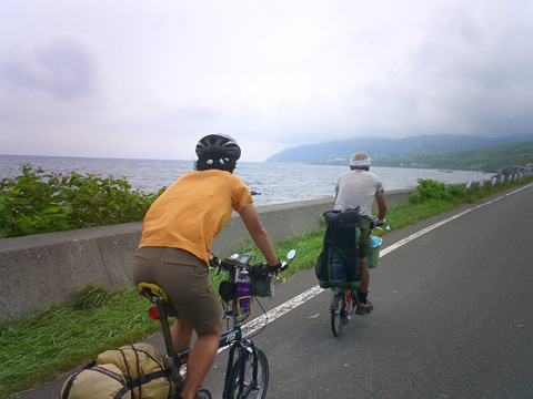 海岸線を行く