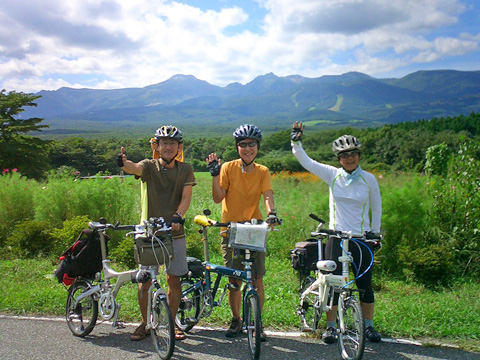 茶臼岳を後ろに