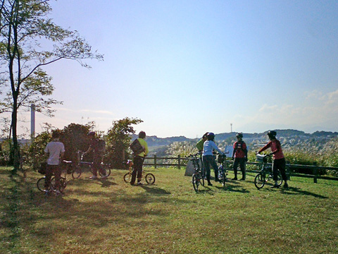 小山田緑地のみはらし広場