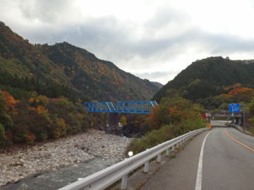 渡良瀬川とわたらせ渓谷鐵道の橋梁